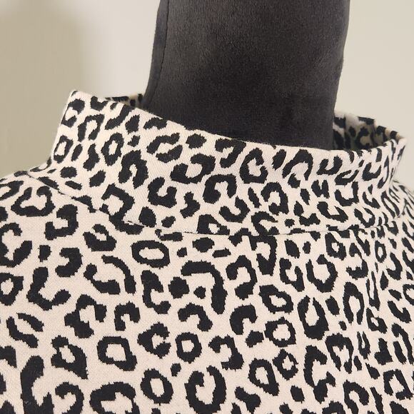 ANN TAYLOR Mock Neck Animal Print Sweater, Size Medium - Picture 8 of 14